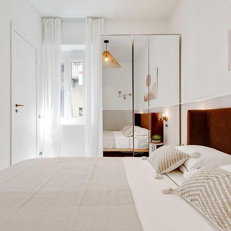 Вилла New And Design Flat In The Hearth Of Милан Экстерьер фото